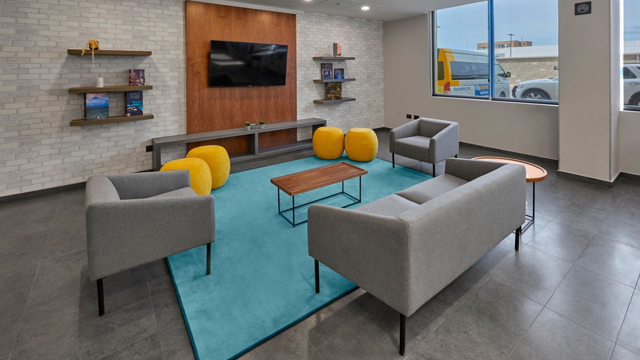 Photo of Others in Carlos Pacheco 4