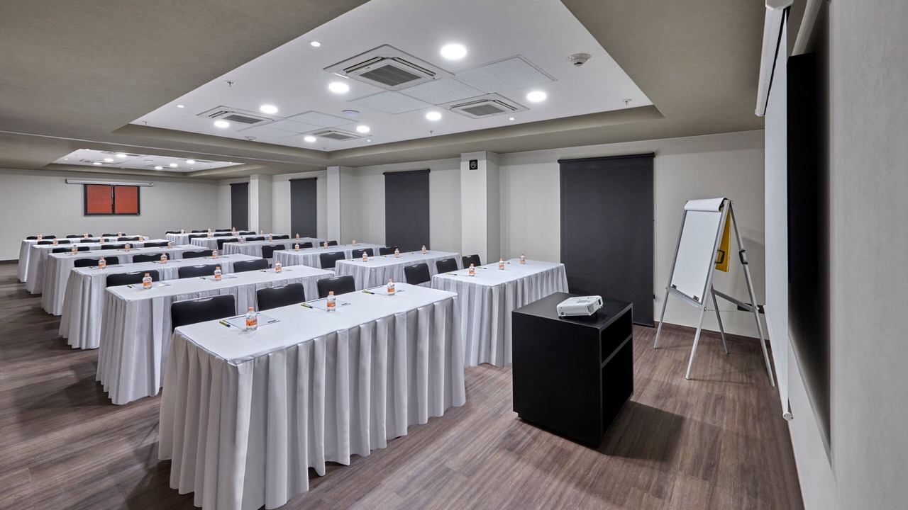 Photo of Others in Carlos Pacheco 4