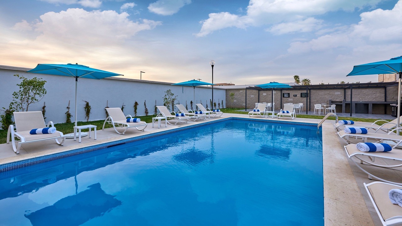 Photo of Outdoor in Carlos Pacheco 4