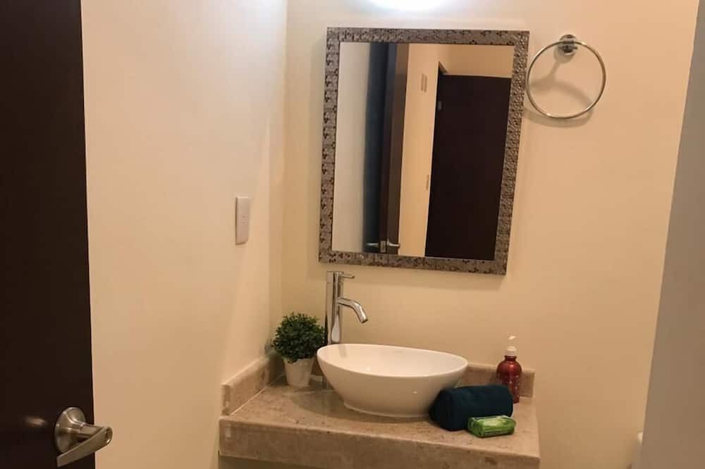 Photo of Bathroom in Puerto Juarez