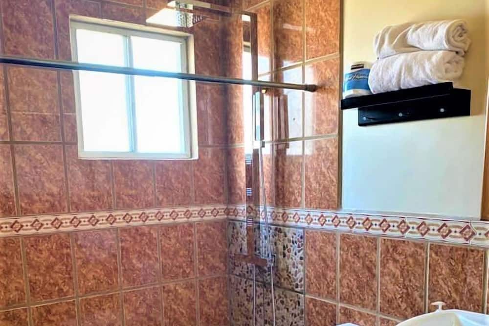 Photo of Bathroom in El Dorado Ranch