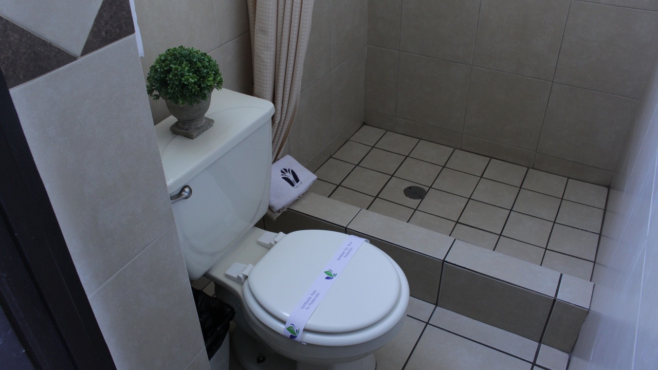Photo of Bathroom in Mexicali
