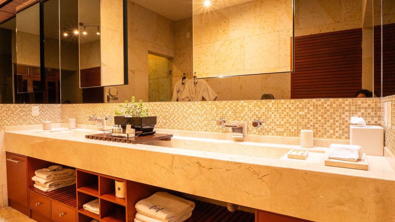 Photo of Bathroom in Vista Bella