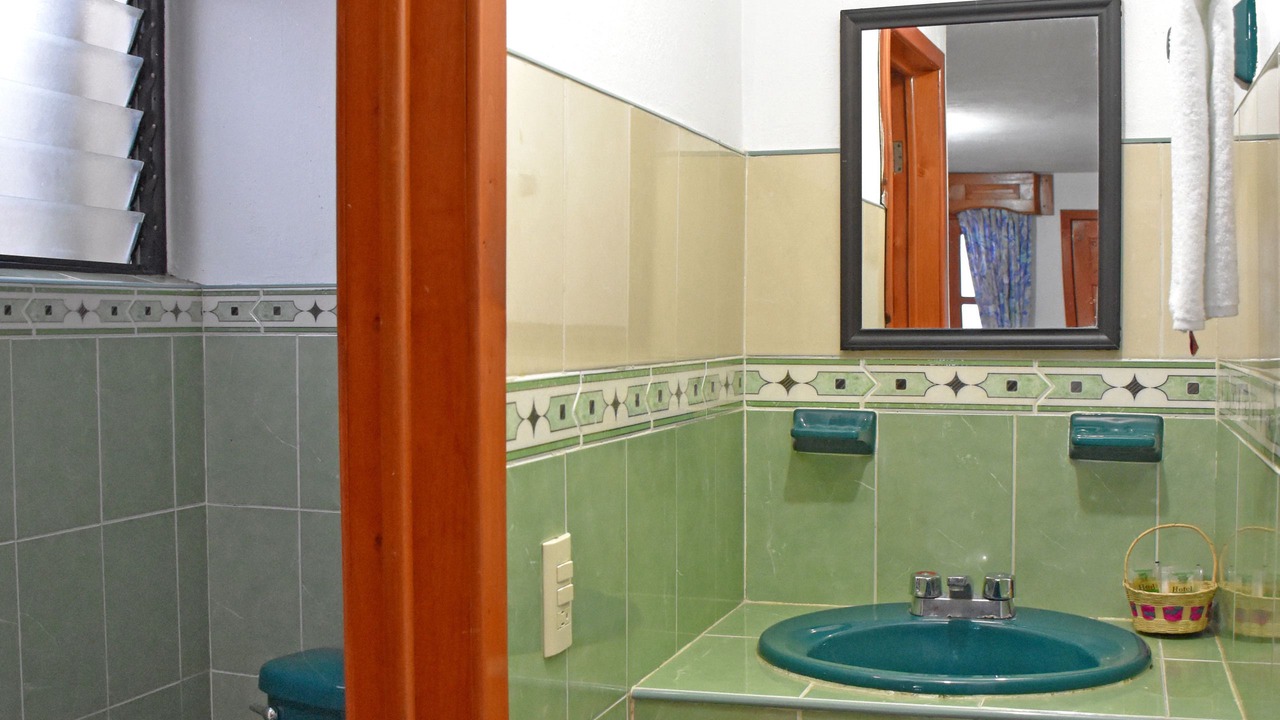 Photo of Bathroom in De La Merced