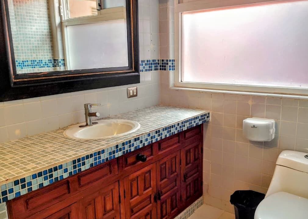 Photo of Bathroom in Central Cuernavaca