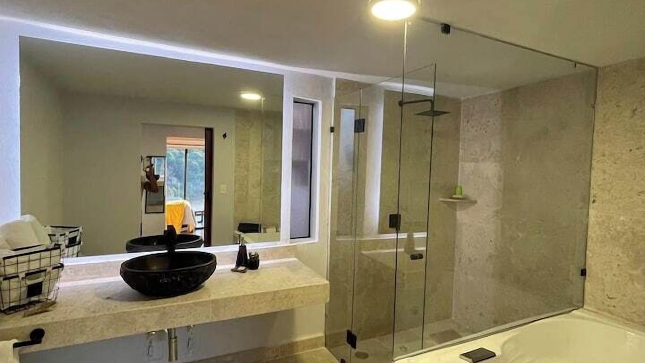 Photo of Bathroom in El Calvario