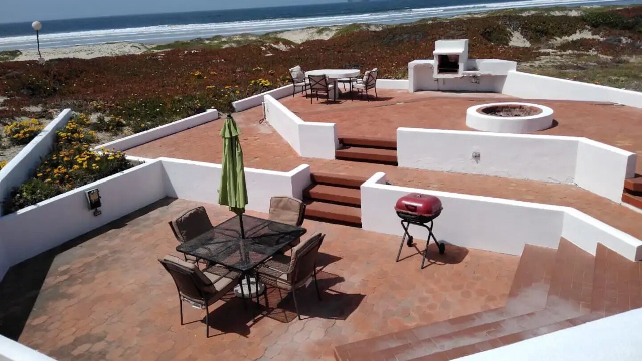 Photo of Outdoor in Baja Cove Beach