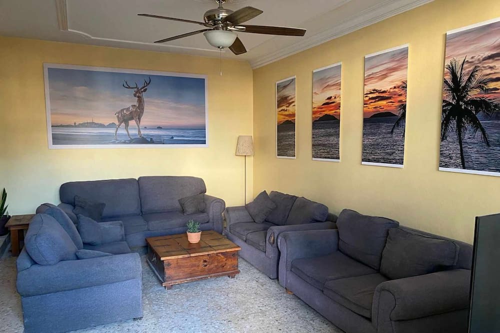 Photo of Livingroom in Lomas de Mazatlan