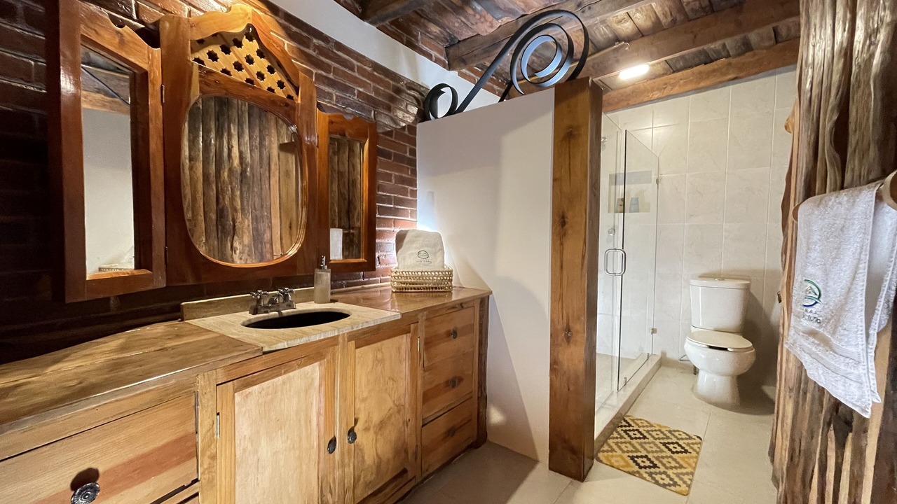 Photo of Bathroom in El Oro