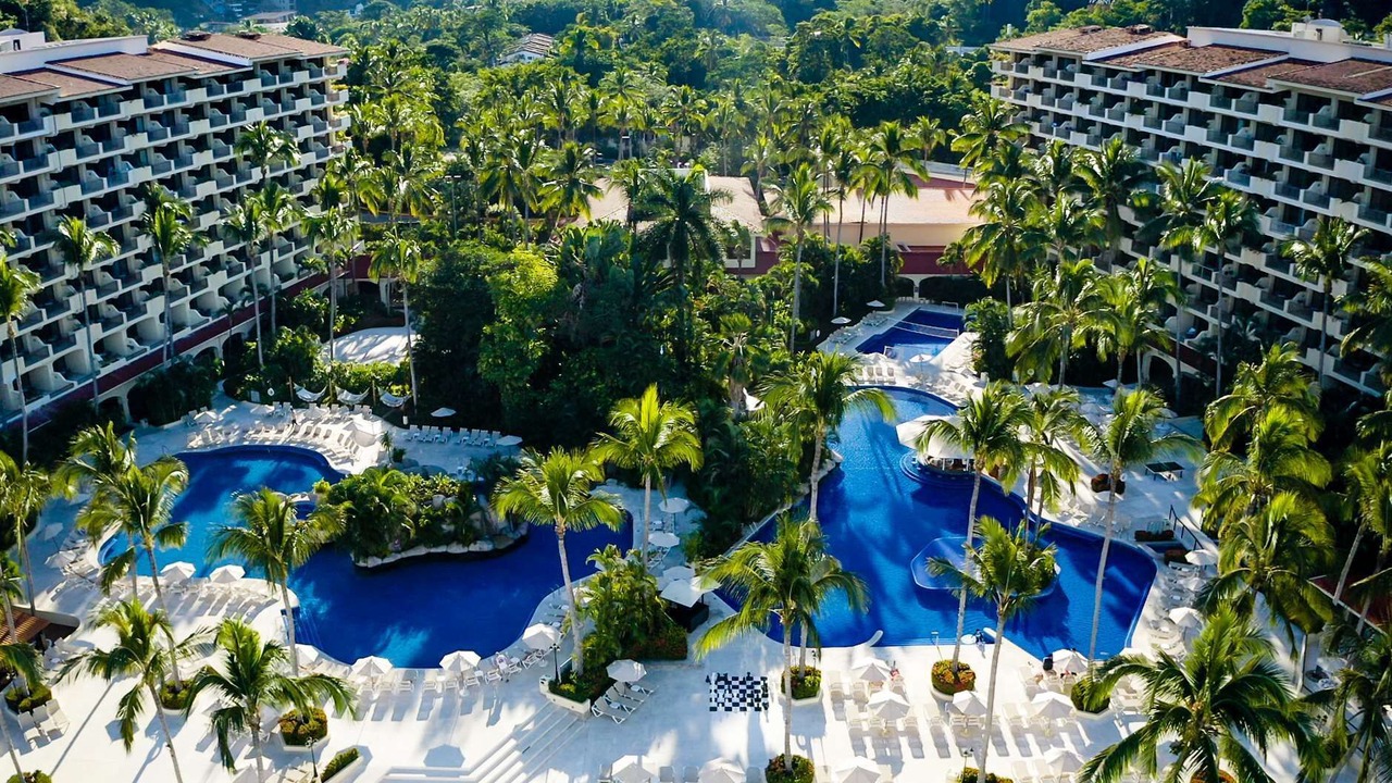 Photo of Outdoor in South Shore Hotel Area