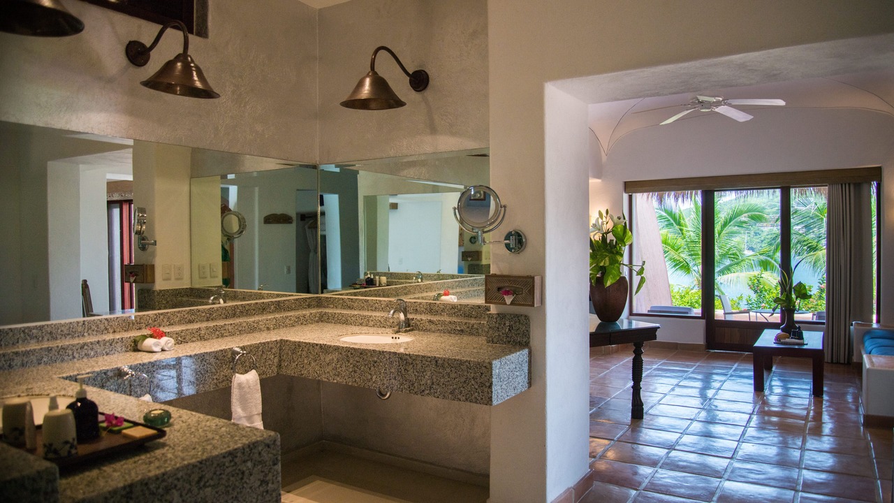 Photo of Bathroom in Ixtapa - Zihuatanejo
