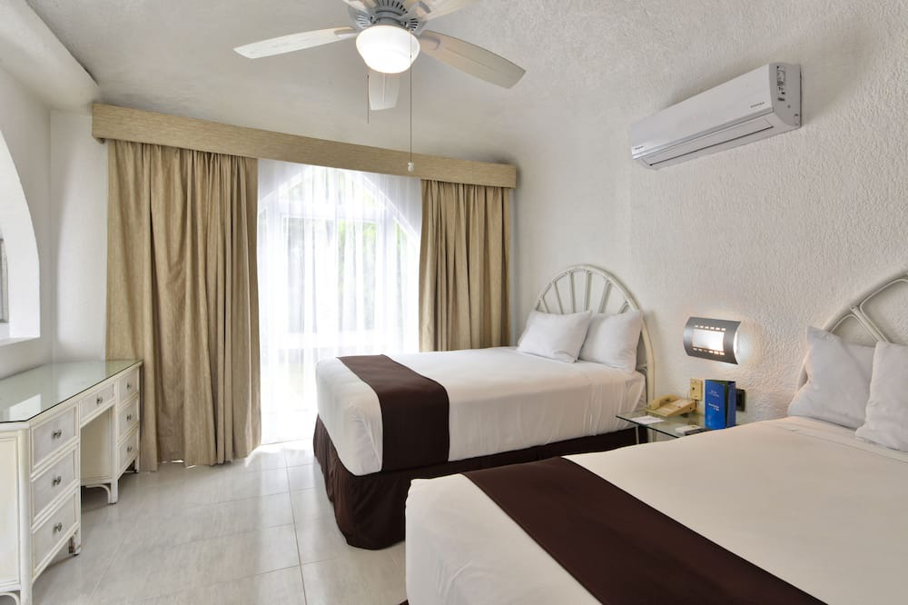 Photo of Others in Chamilpa