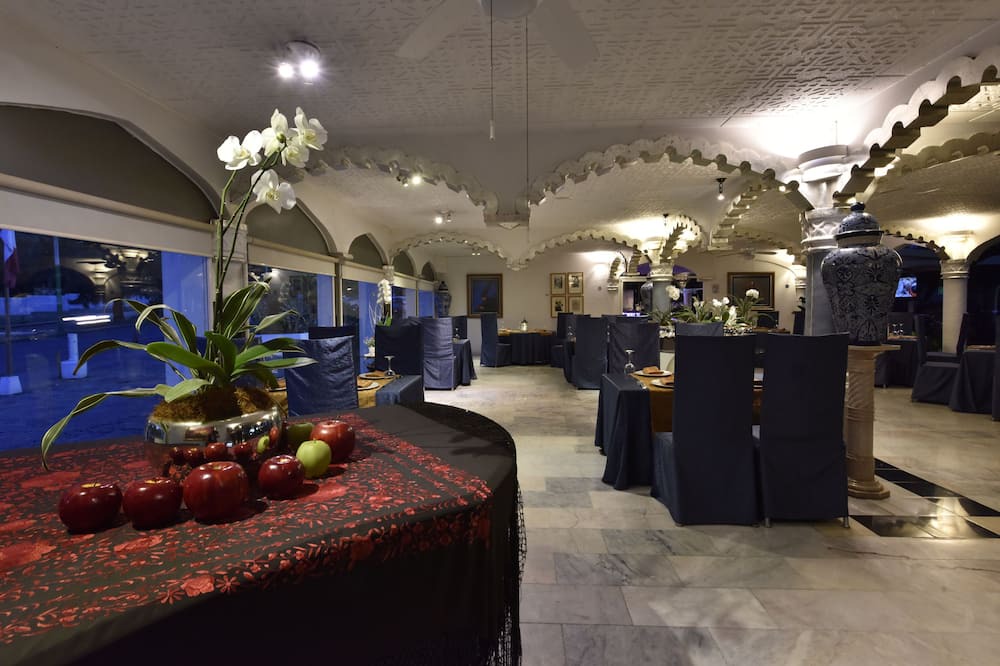 Photo of Others in Chamilpa