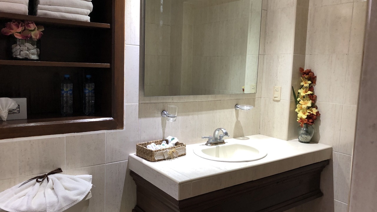 Photo of Bathroom in Vista Bella