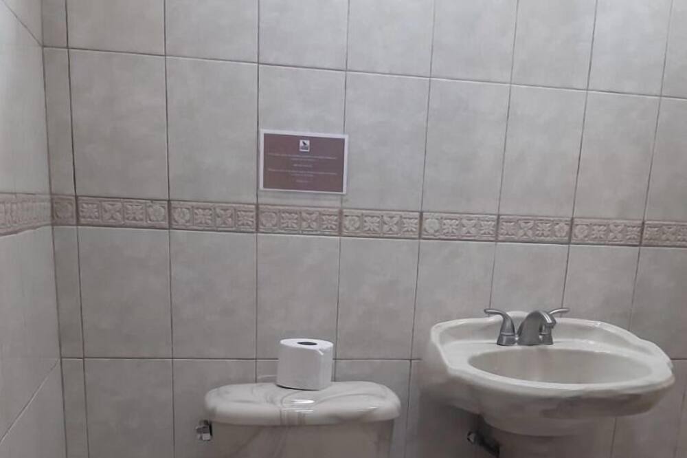 Photo of Bathroom in Cabo Pulmo
