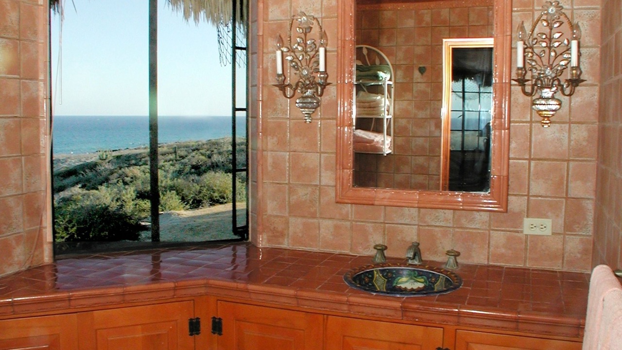 Photo of Bathroom in Vinorama
