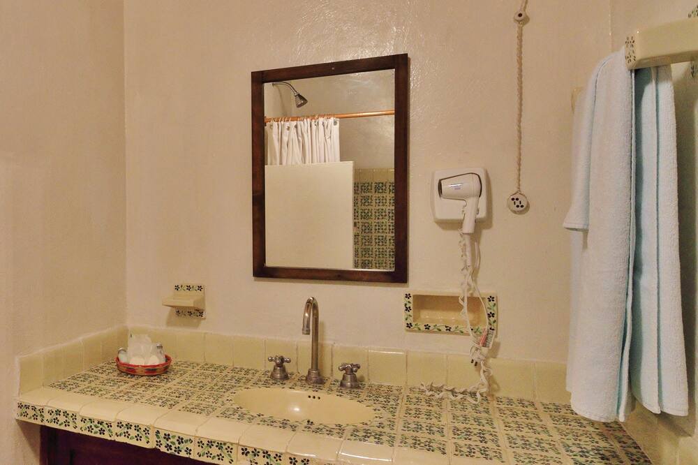 Photo of Bathroom in La Trinitaria