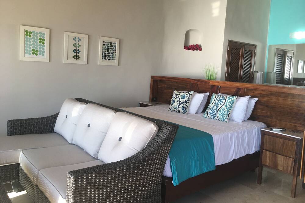 Photo of Bedroom in South Hotel Zone