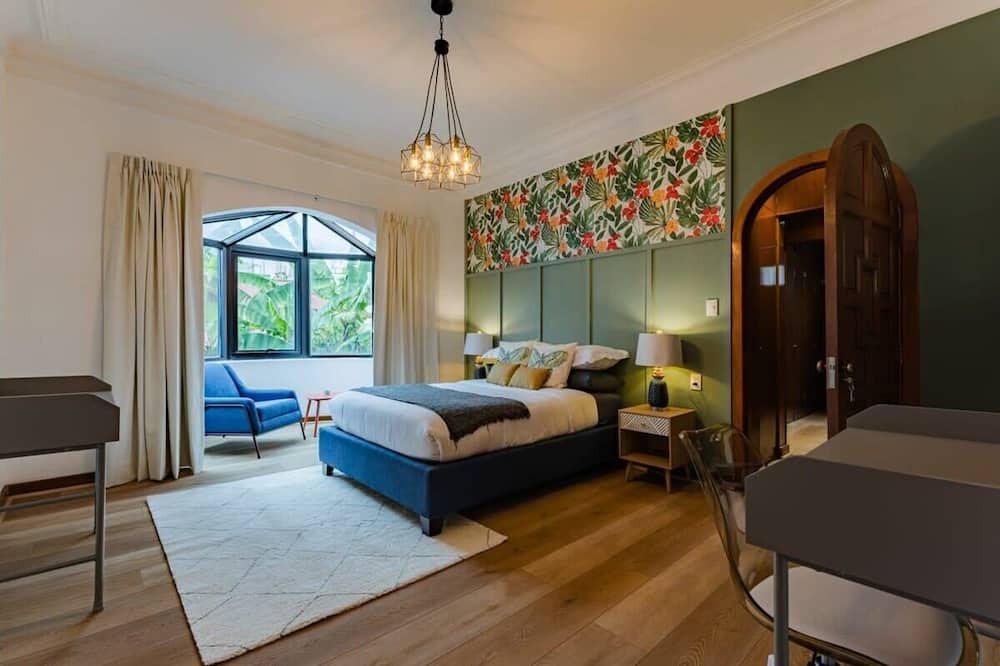 Photo of Bedroom in Anahuac