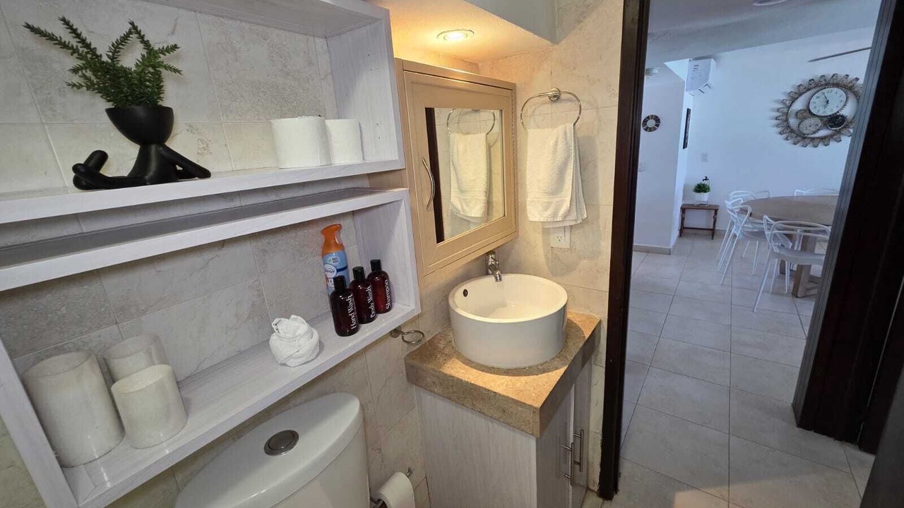 Photo of Bathroom in Zona Hotelera