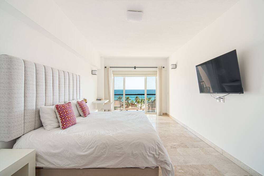 Photo of Bedroom in Santa Rosa