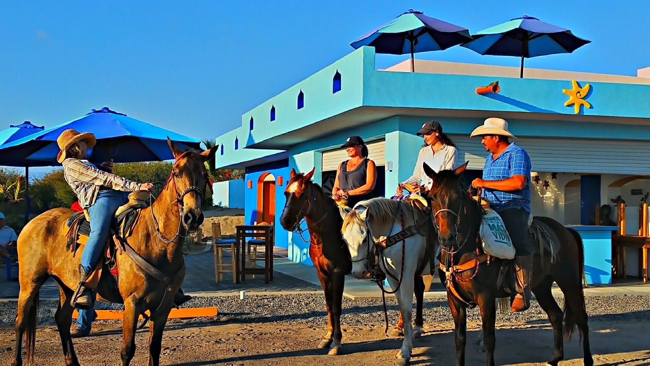 Photo of Others in Isla Navidad