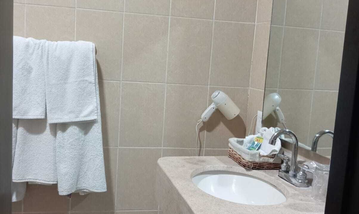 Photo of Bathroom in Alvarado