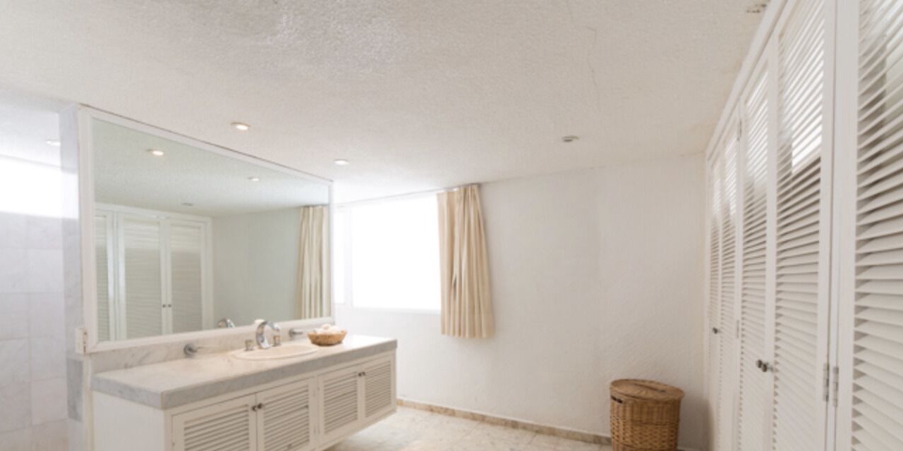 Photo of Bathroom in Pichilingue