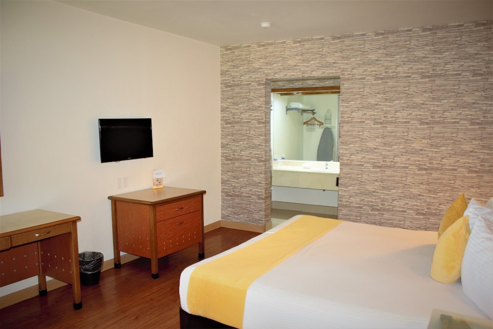 Photo of Bedroom in Civic Center