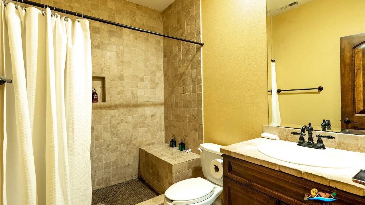 Photo of Bathroom in El Dorado Ranch