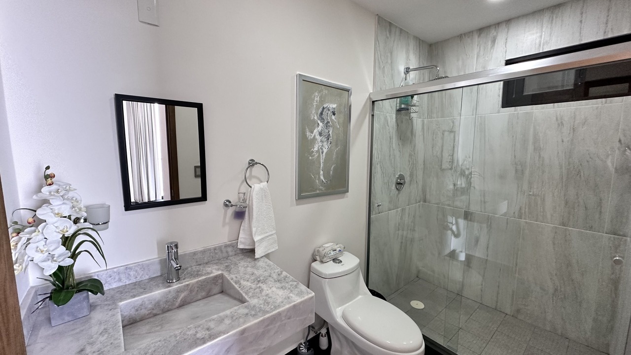 Photo of Bathroom in Balcones de Loma Linda