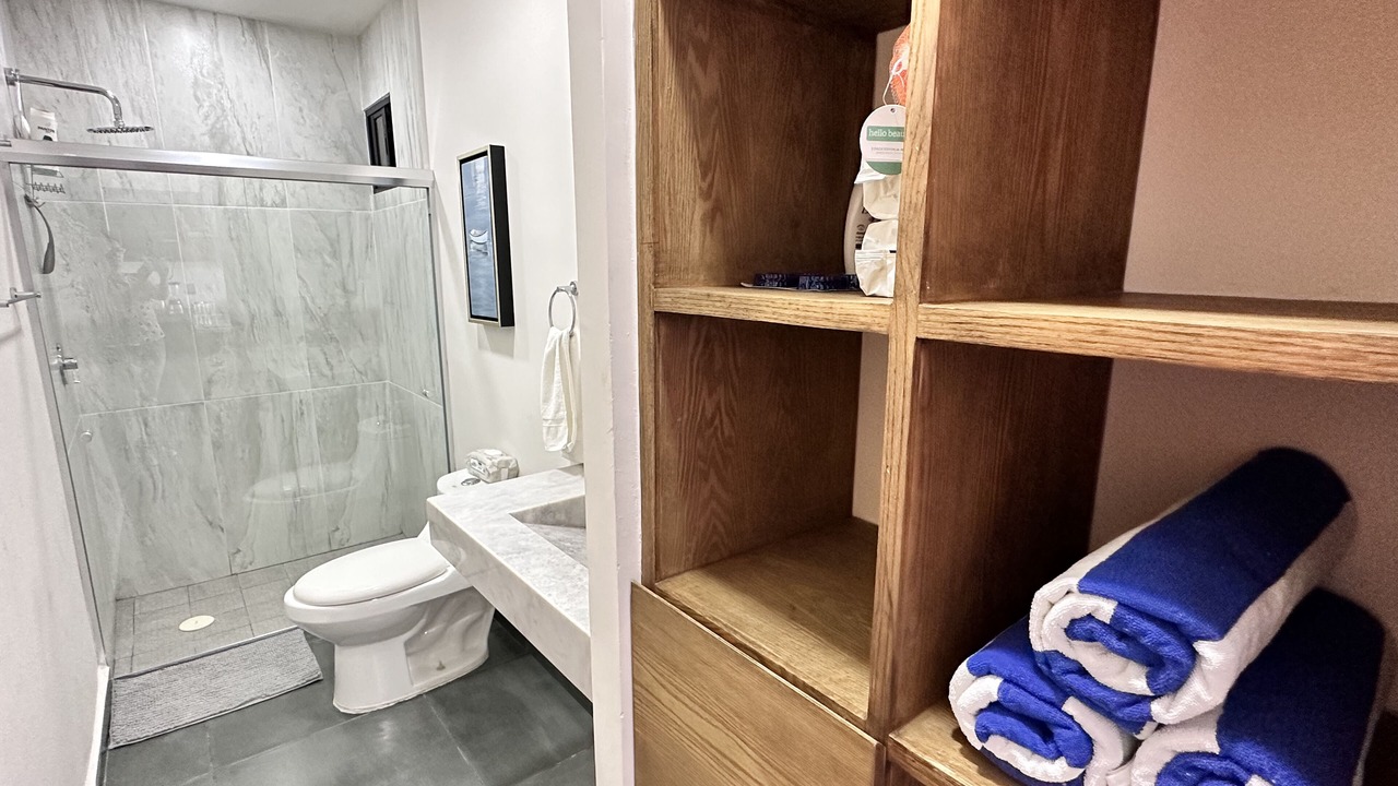 Photo of Bathroom in Balcones de Loma Linda