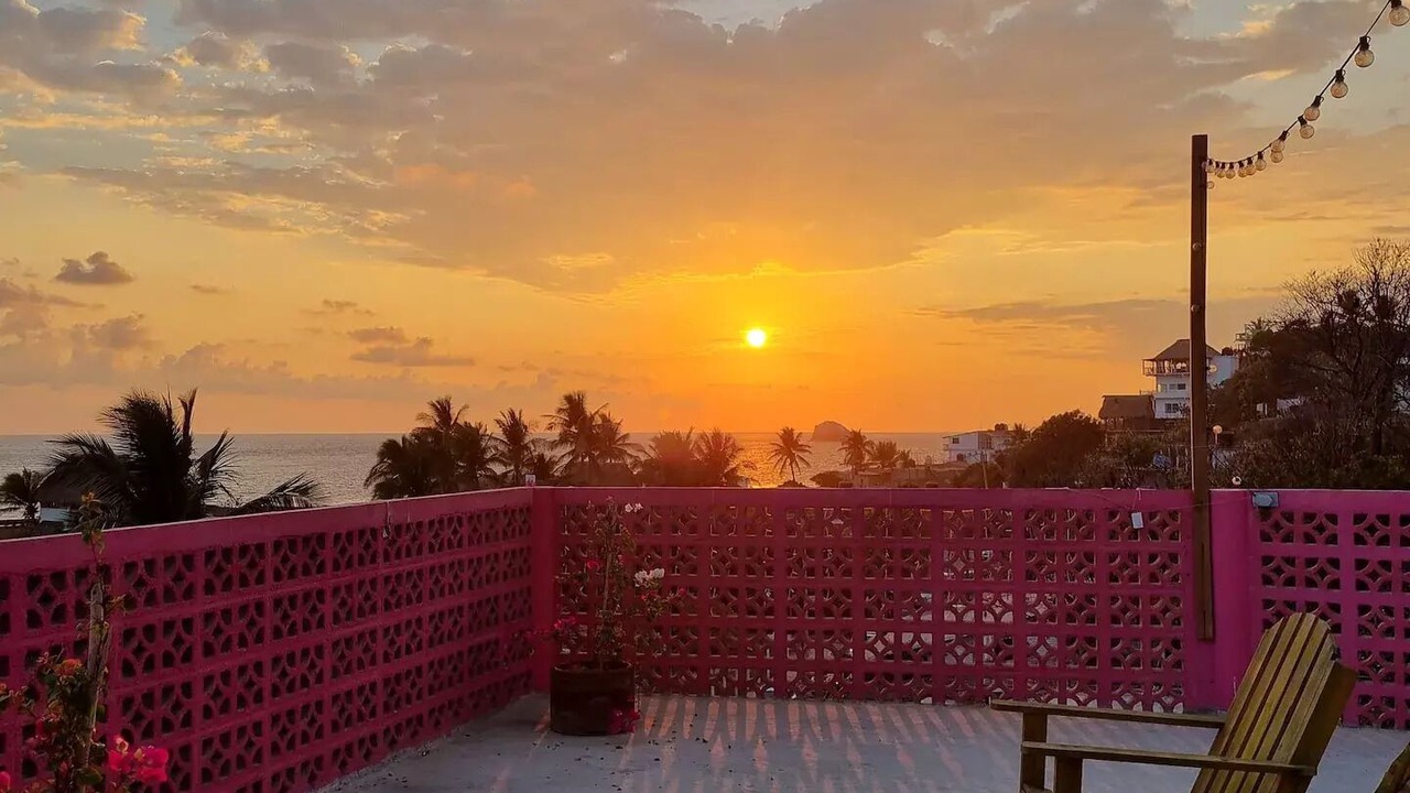 Photo of Patio Balcony in San Pedro Pochutla