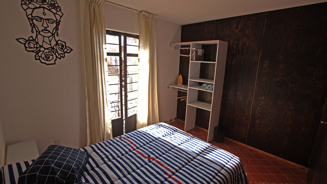 Photo of Bedroom in Historic Centre