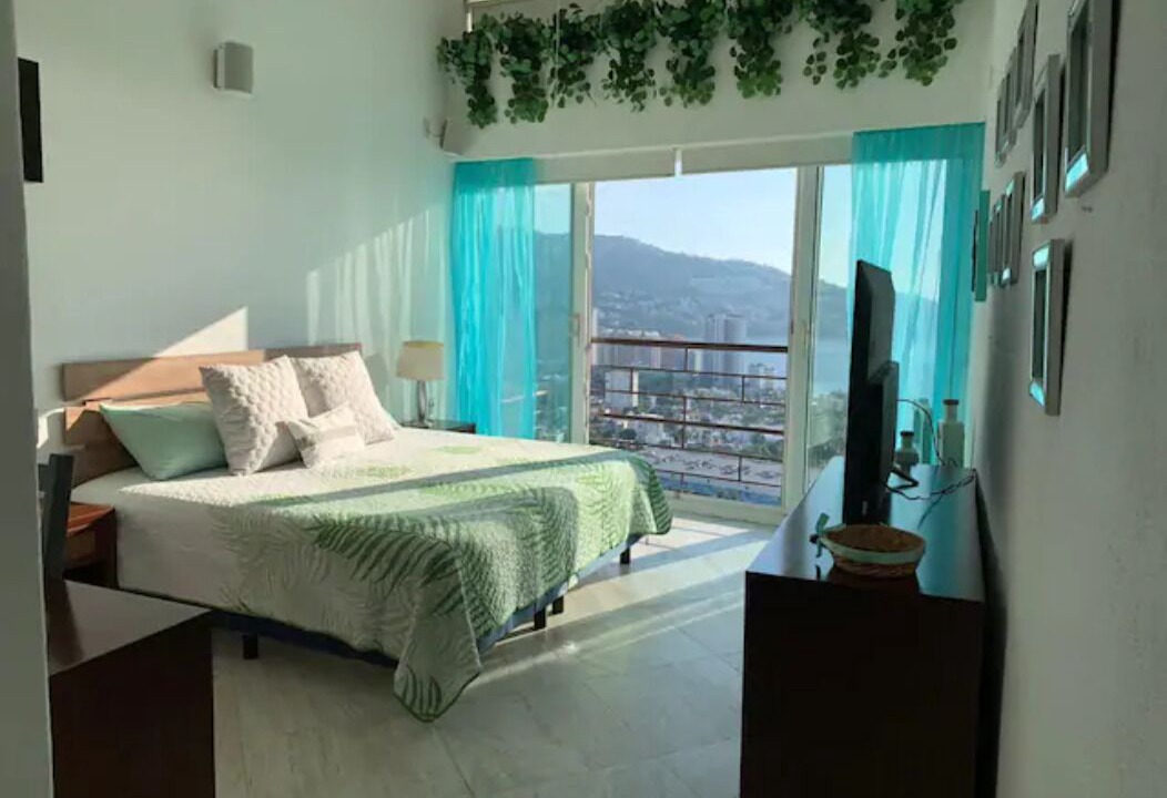 Photo of Bedroom in Lomas de Costa Azul