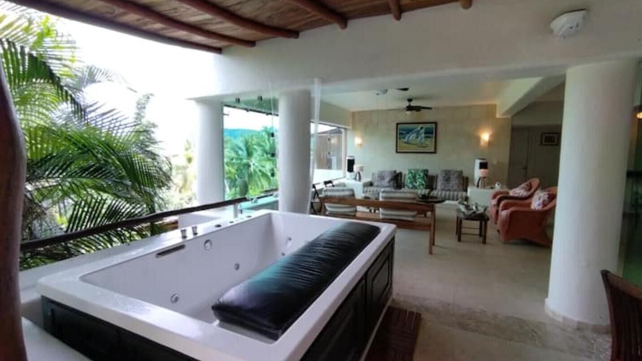 Photo of Others in Ixtapa