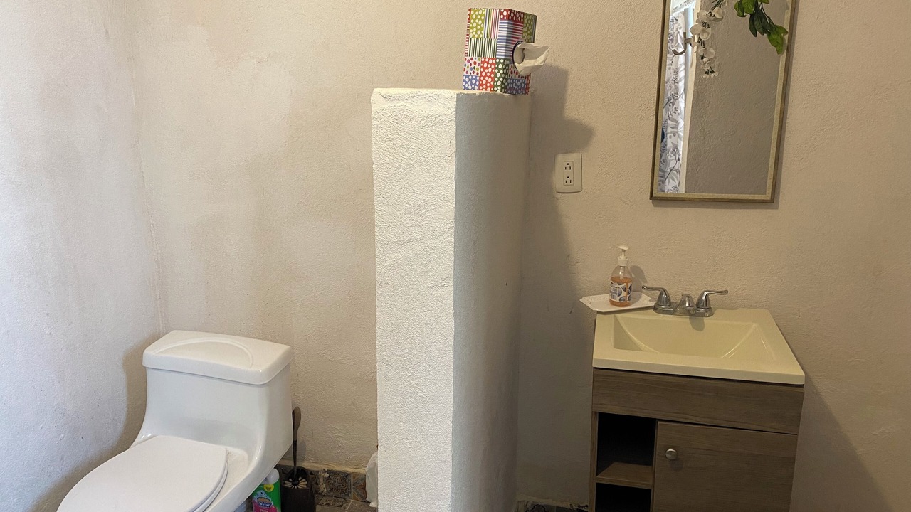 Photo of Bathroom in San Antonio de Las Alazanas
