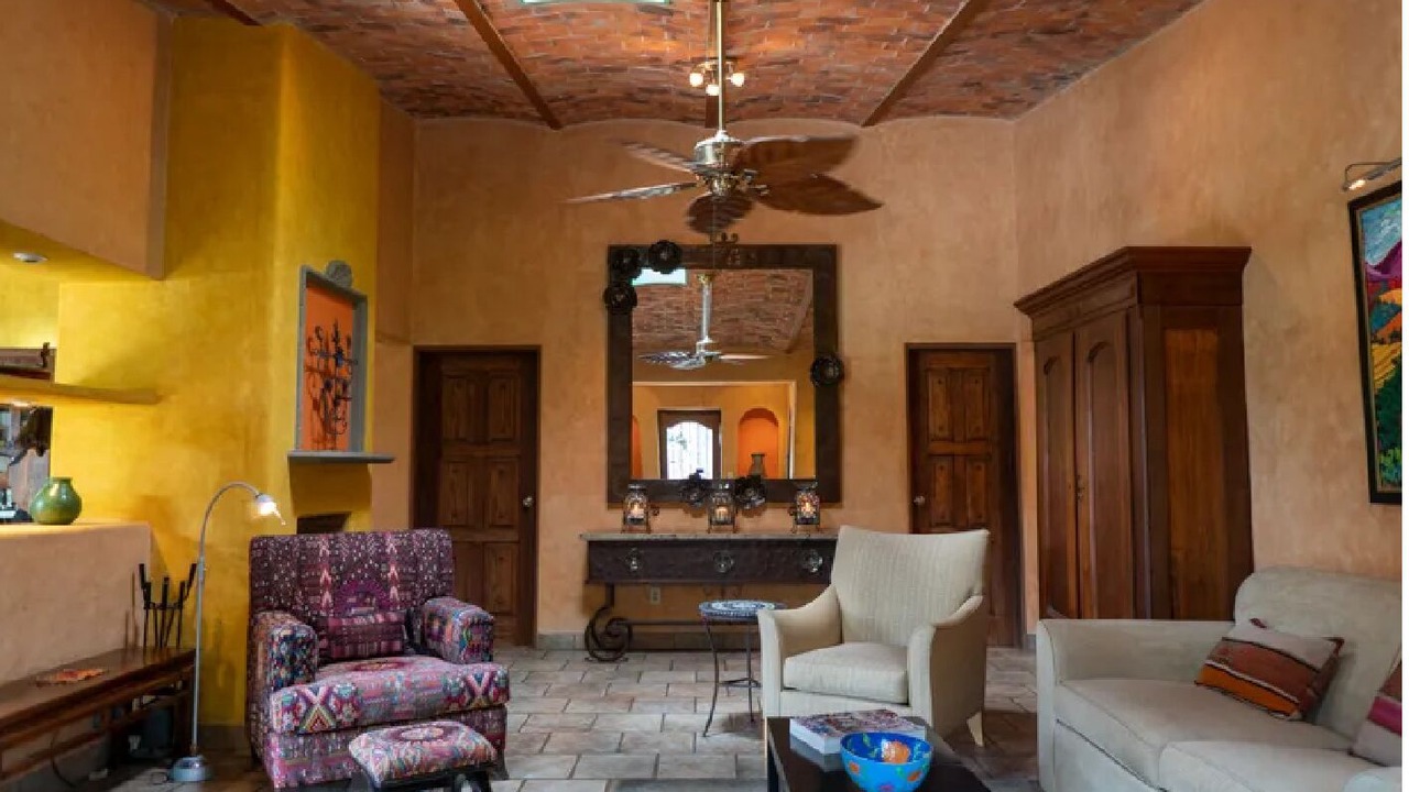 Photo of Livingroom in San Juan Cosala