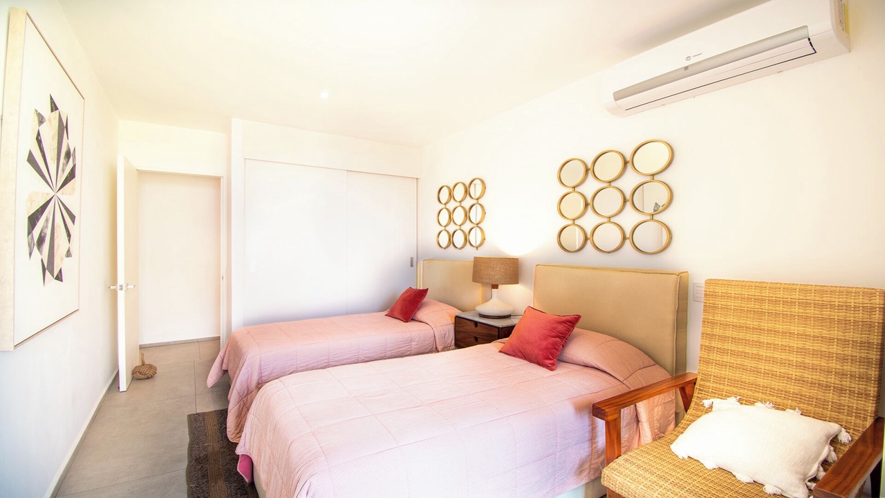 Photo of Bedroom in Flamingos