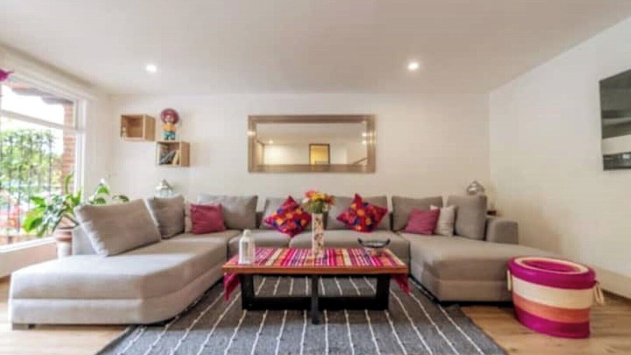 Photo of Livingroom in Altavista