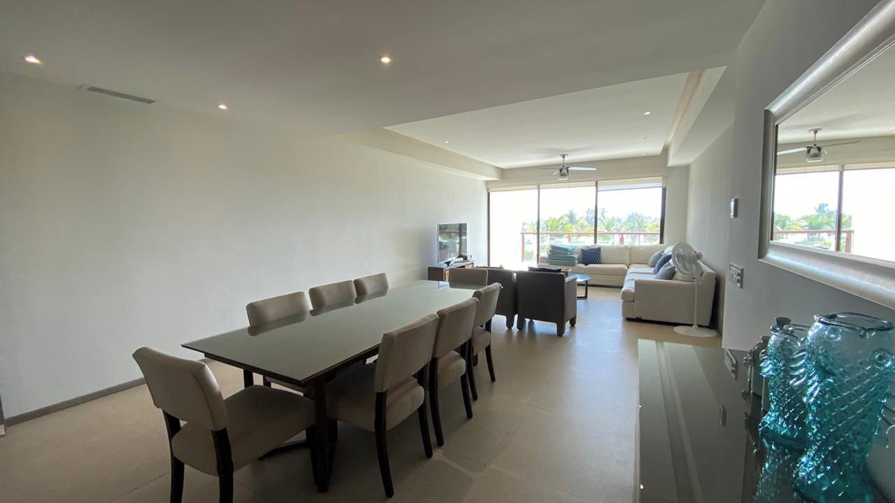 Photo of Others in Playa Diamante