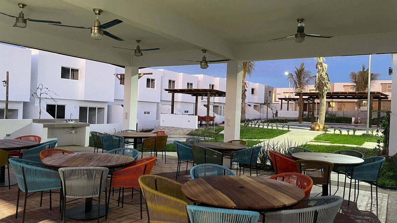 Photo of Outdoor in Cerritos