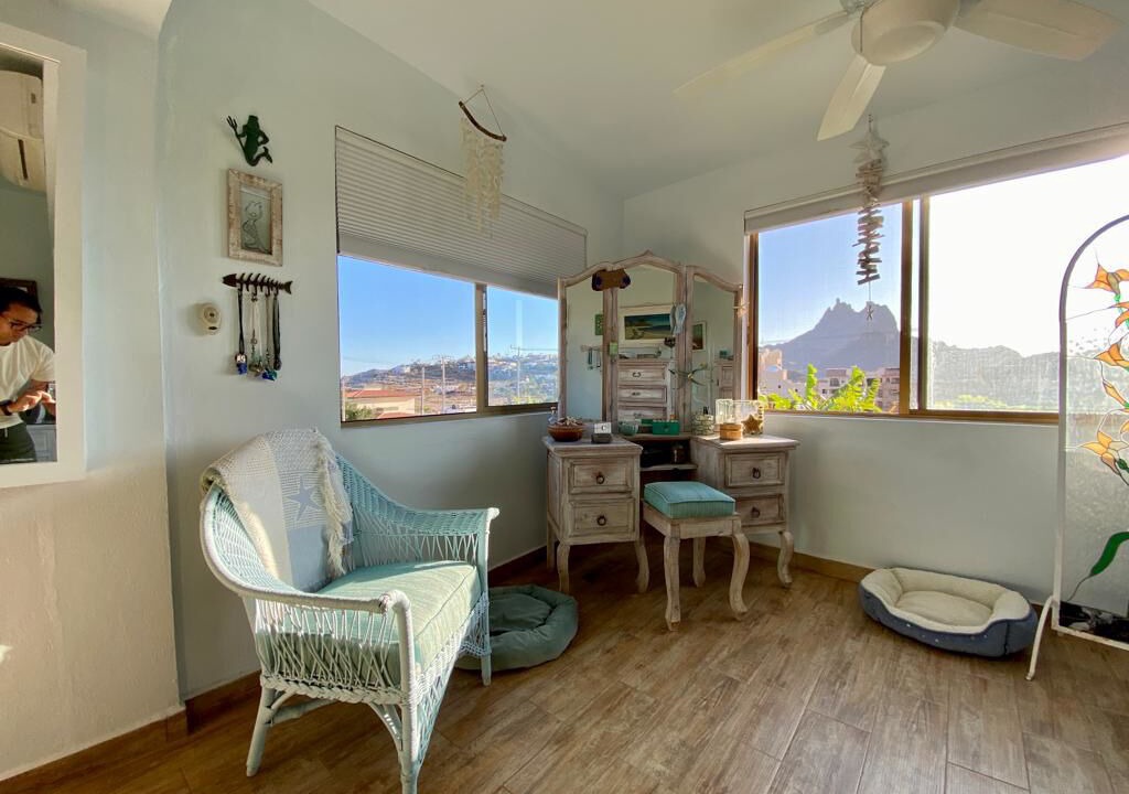 Photo of Livingroom in San Carlos