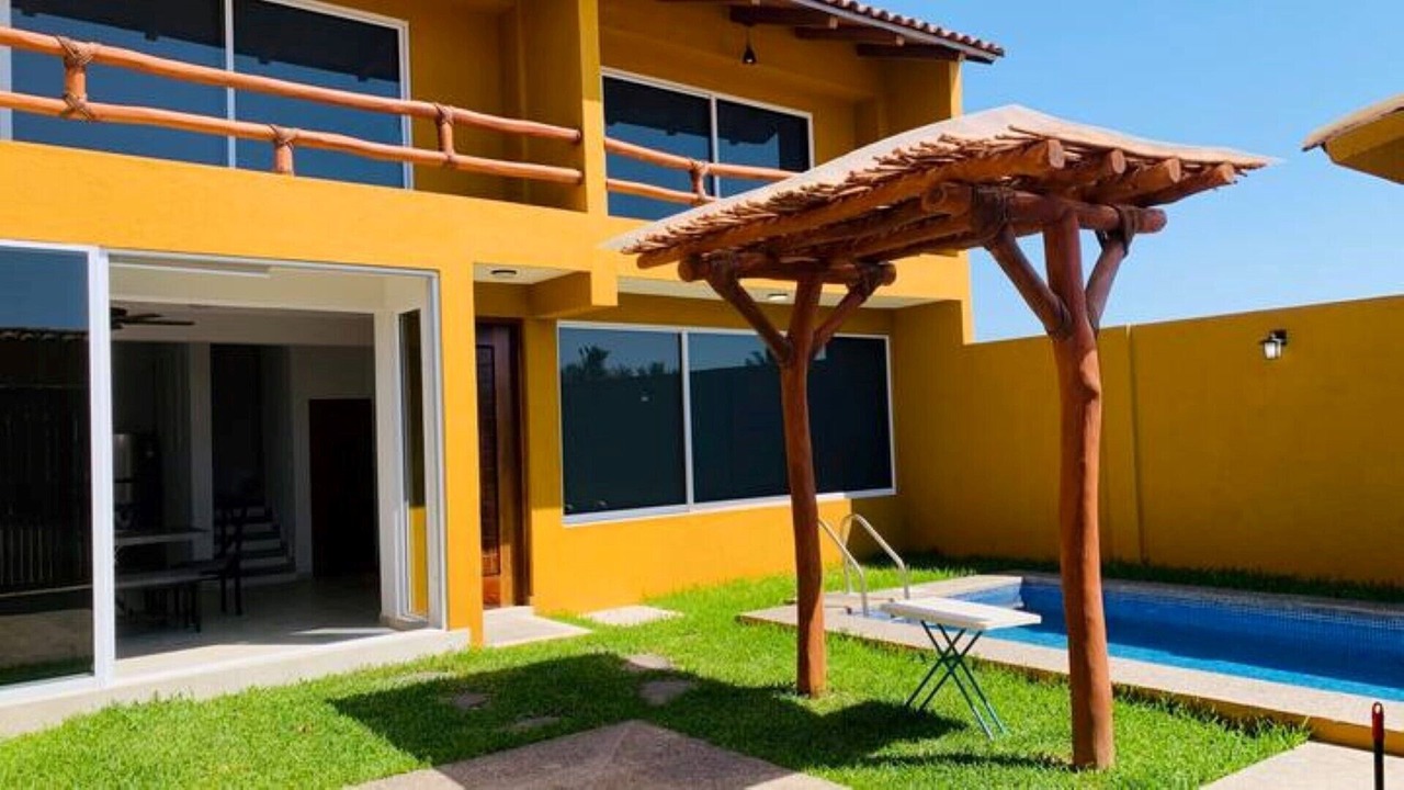 Photo of Outdoor in Barra de Potosi