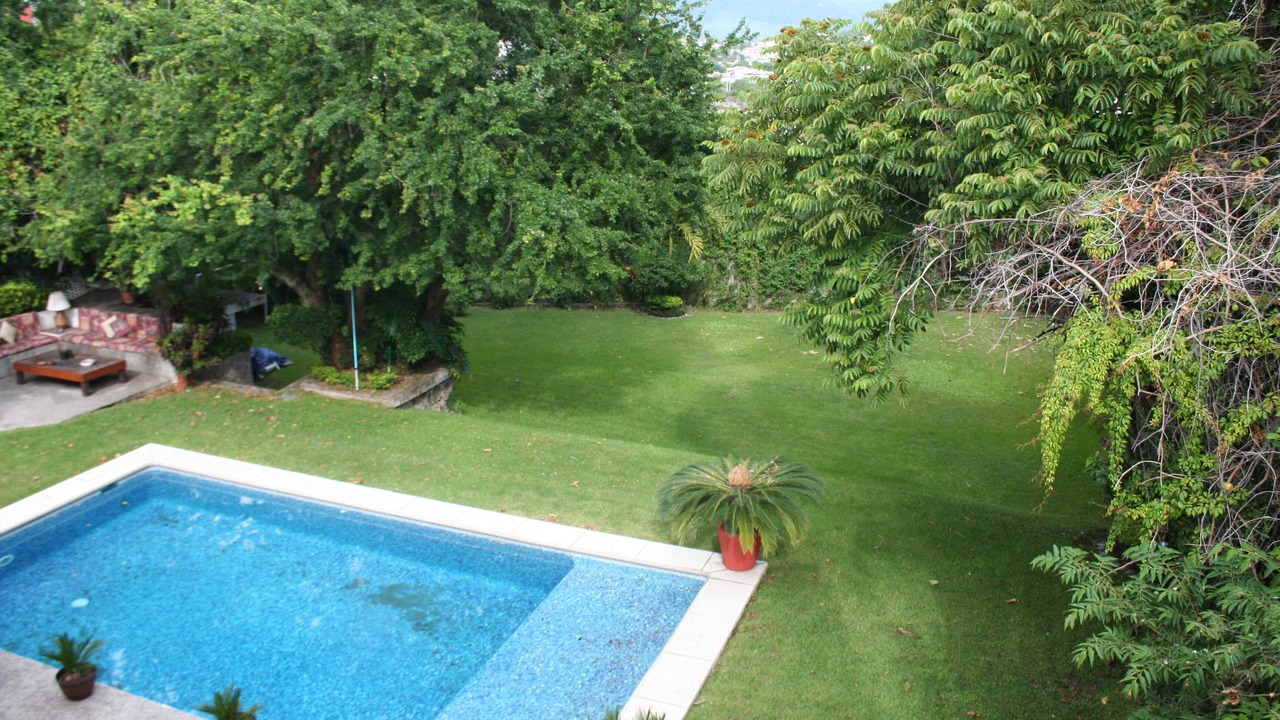 Photo of Outdoor in Burgos Bugambilias