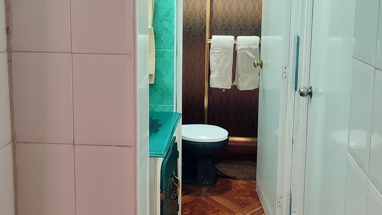 Photo of Bathroom in Downtown Mexico City