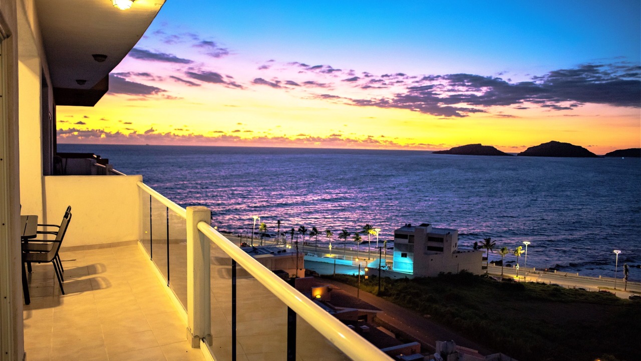 Photo of Patio Balcony in Downtown Mazatlan