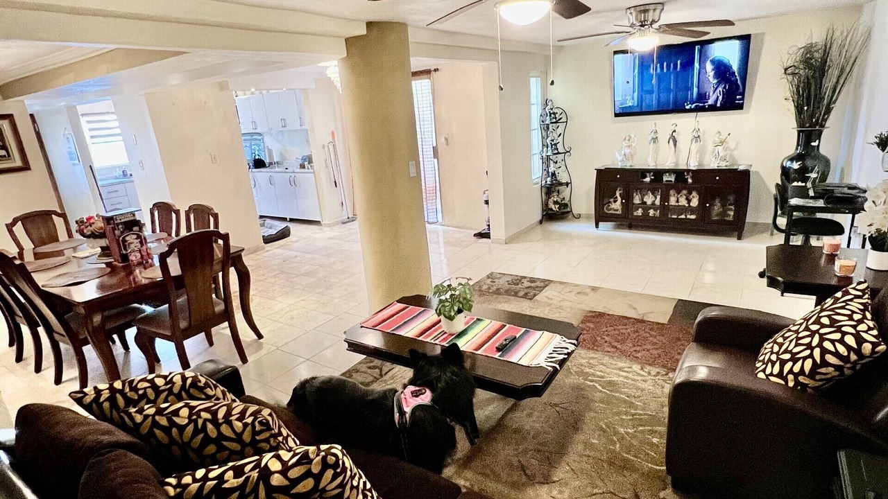 Photo of Livingroom in Ensenada