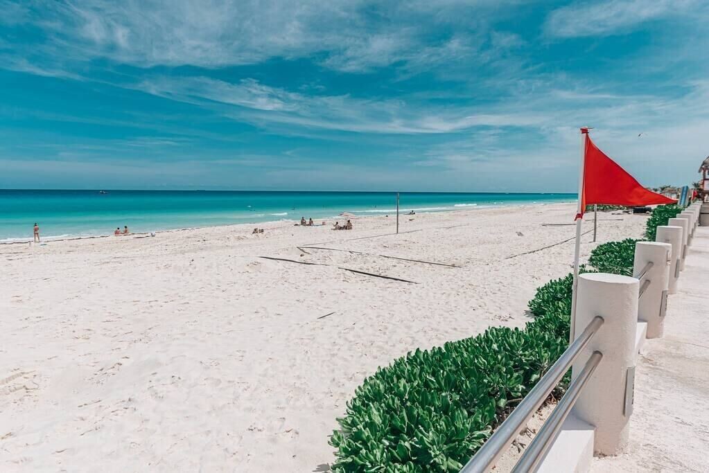Photo of Others in Punta Cancun