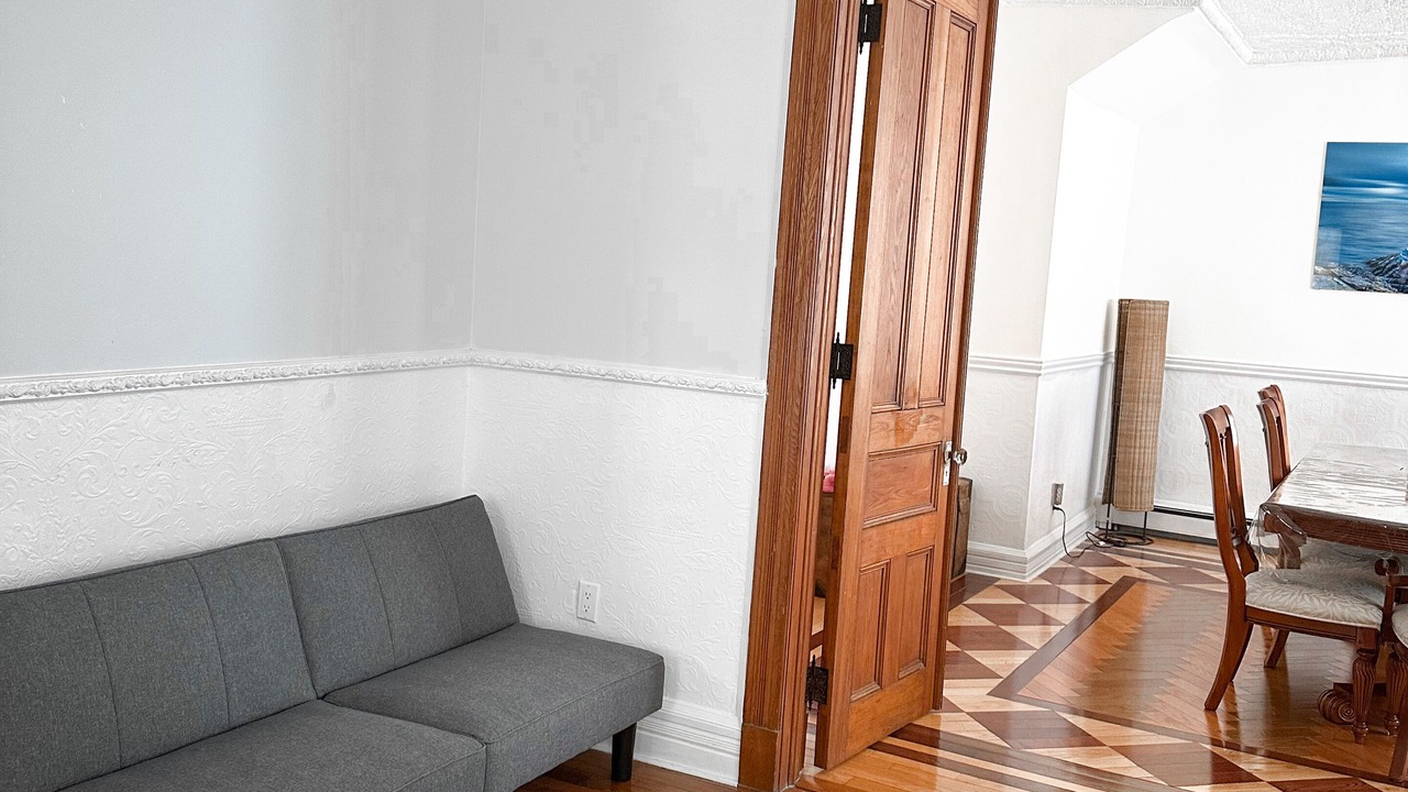 Photo of Livingroom in Long Branch